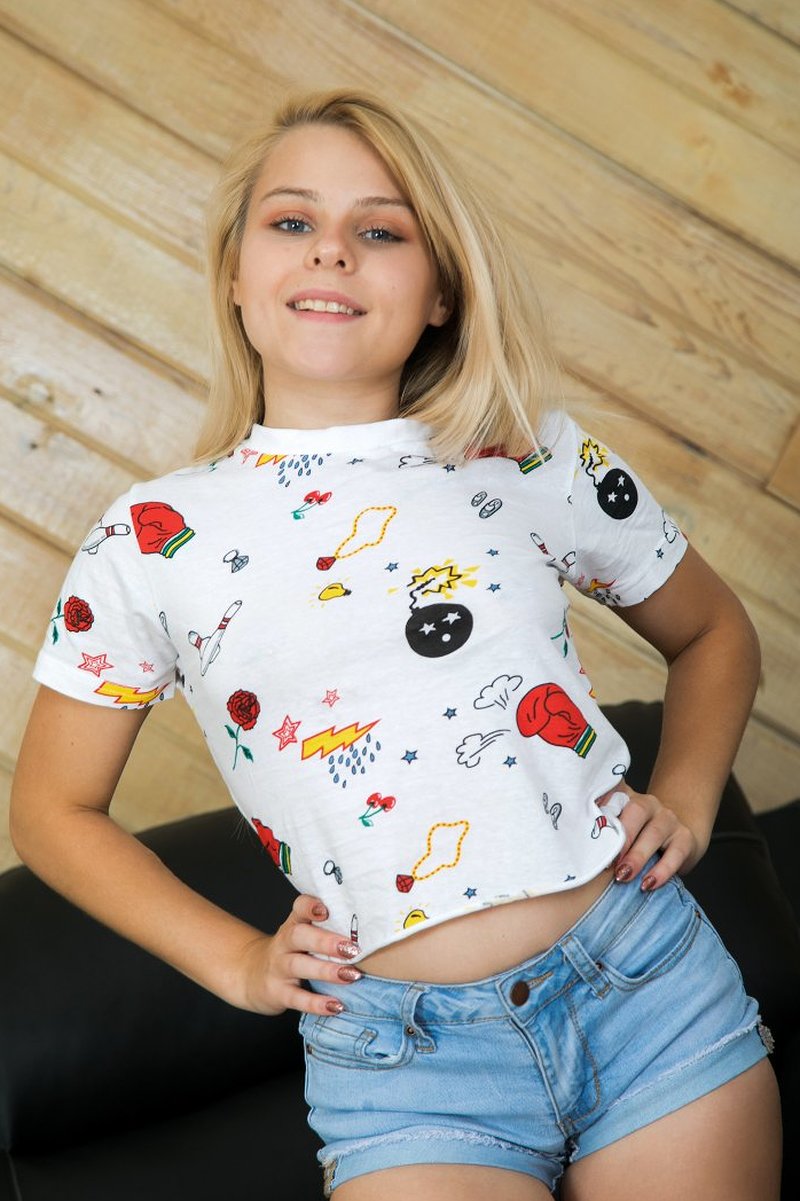 Елизавета, 21